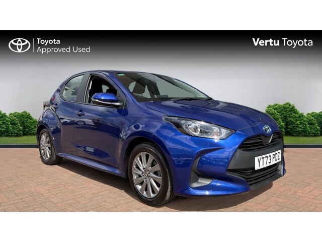 Main listing image - Toyota Yaris