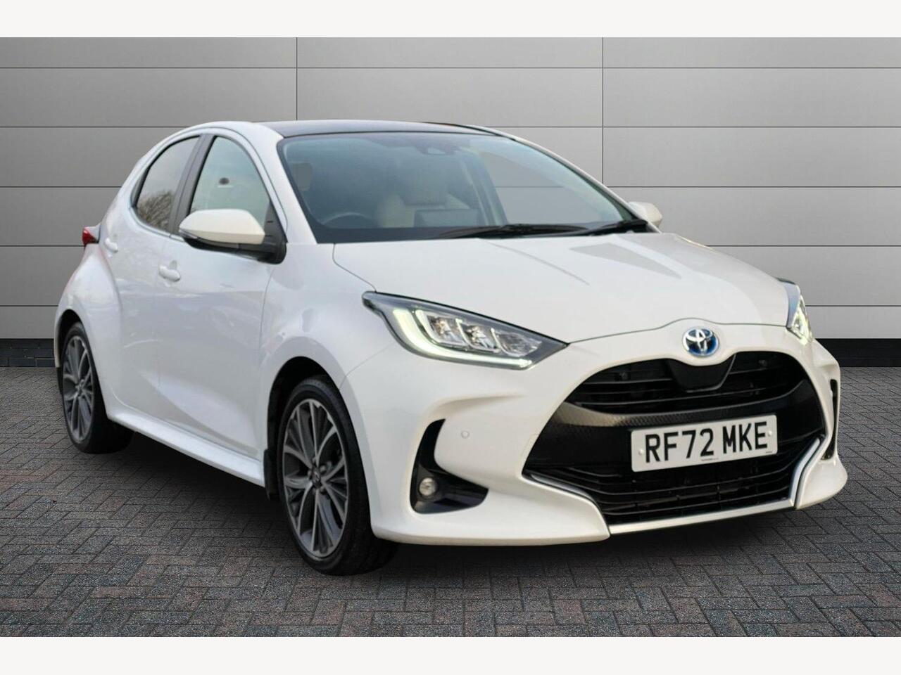 Main listing image - Toyota Yaris