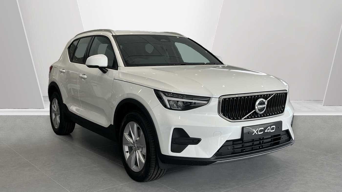 Main listing image - Volvo XC40