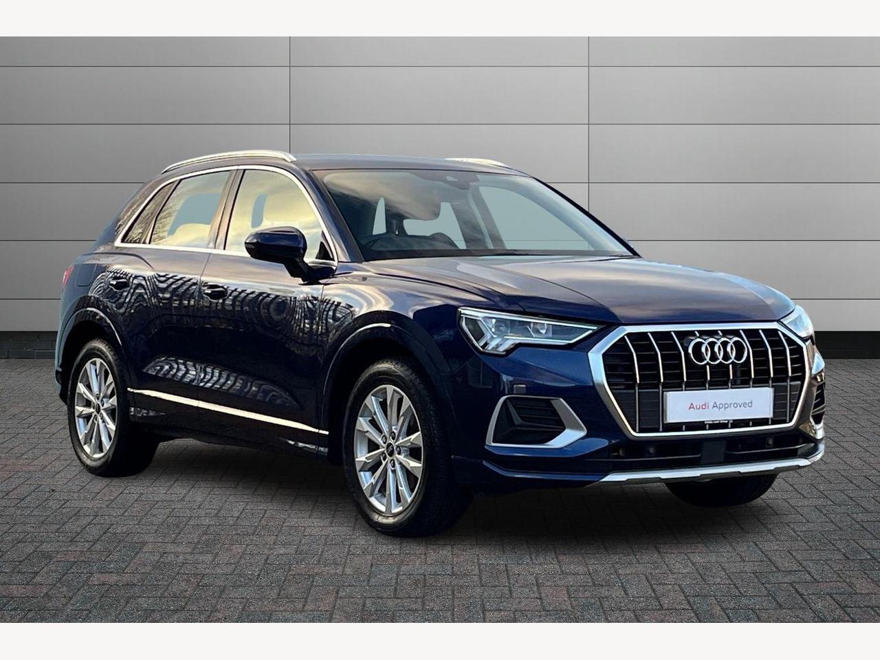 Main listing image - Audi Q3