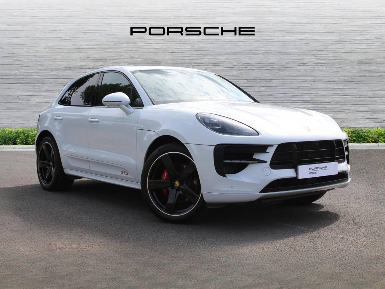 Main listing image - Porsche Macan