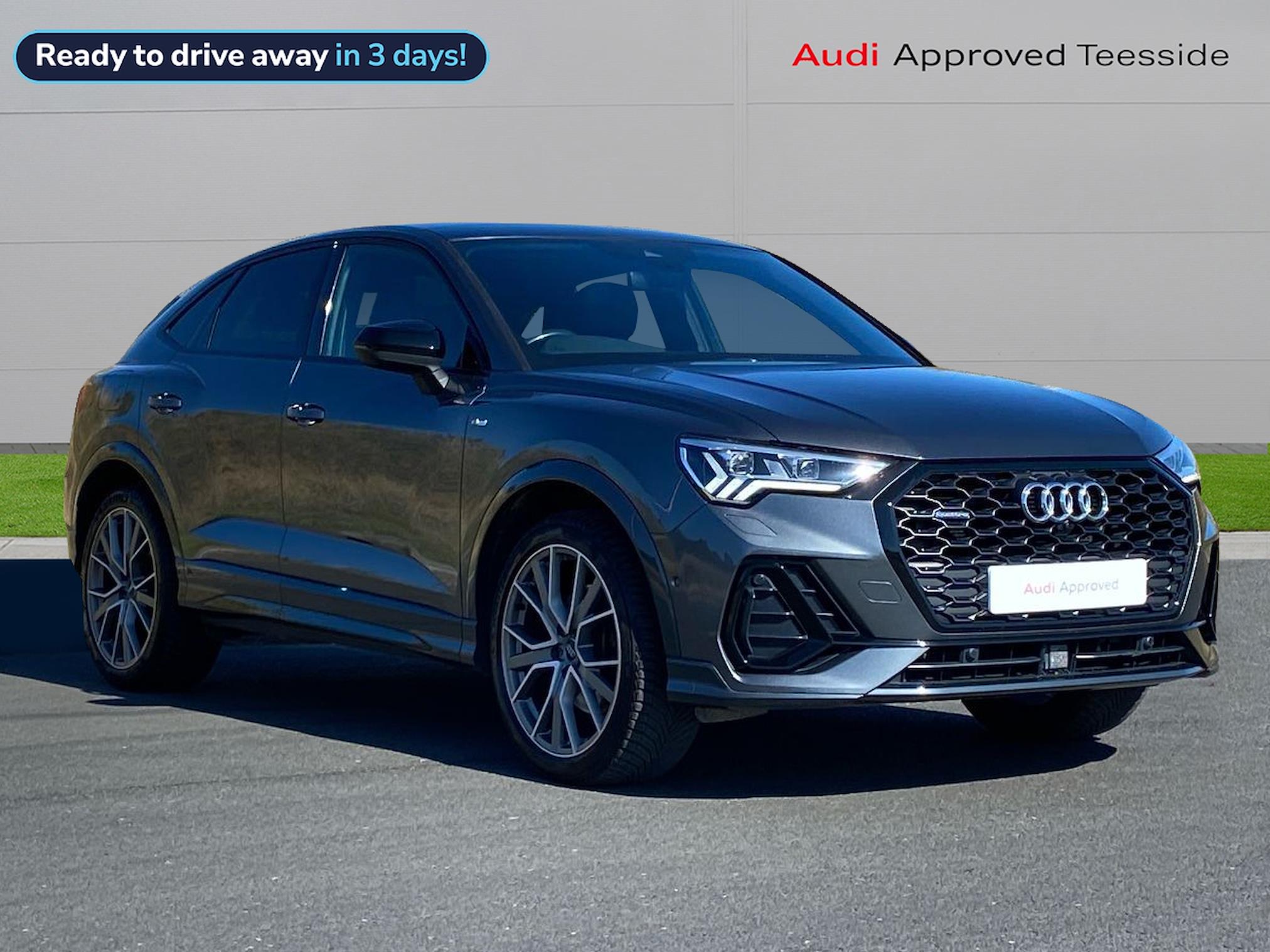 Main listing image - Audi Q3