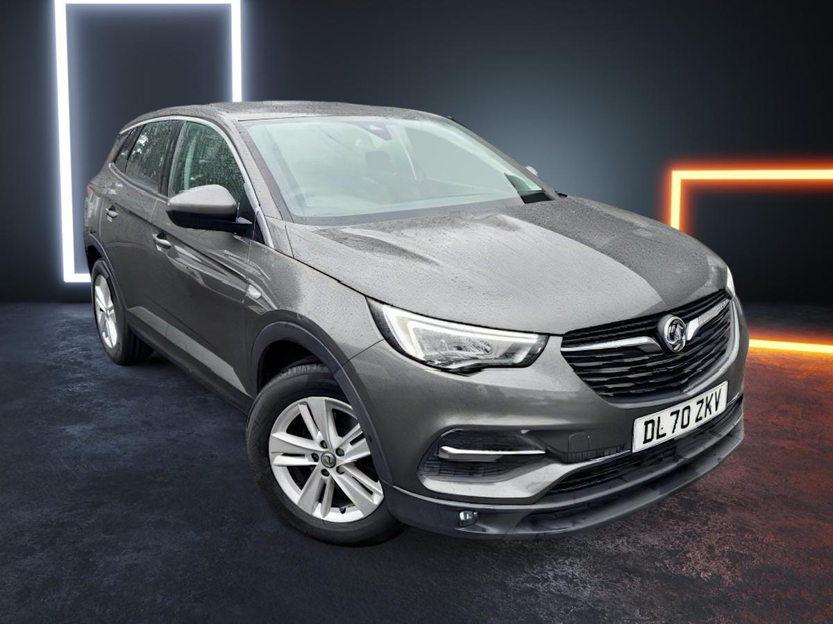 Main listing image - Vauxhall Grandland X