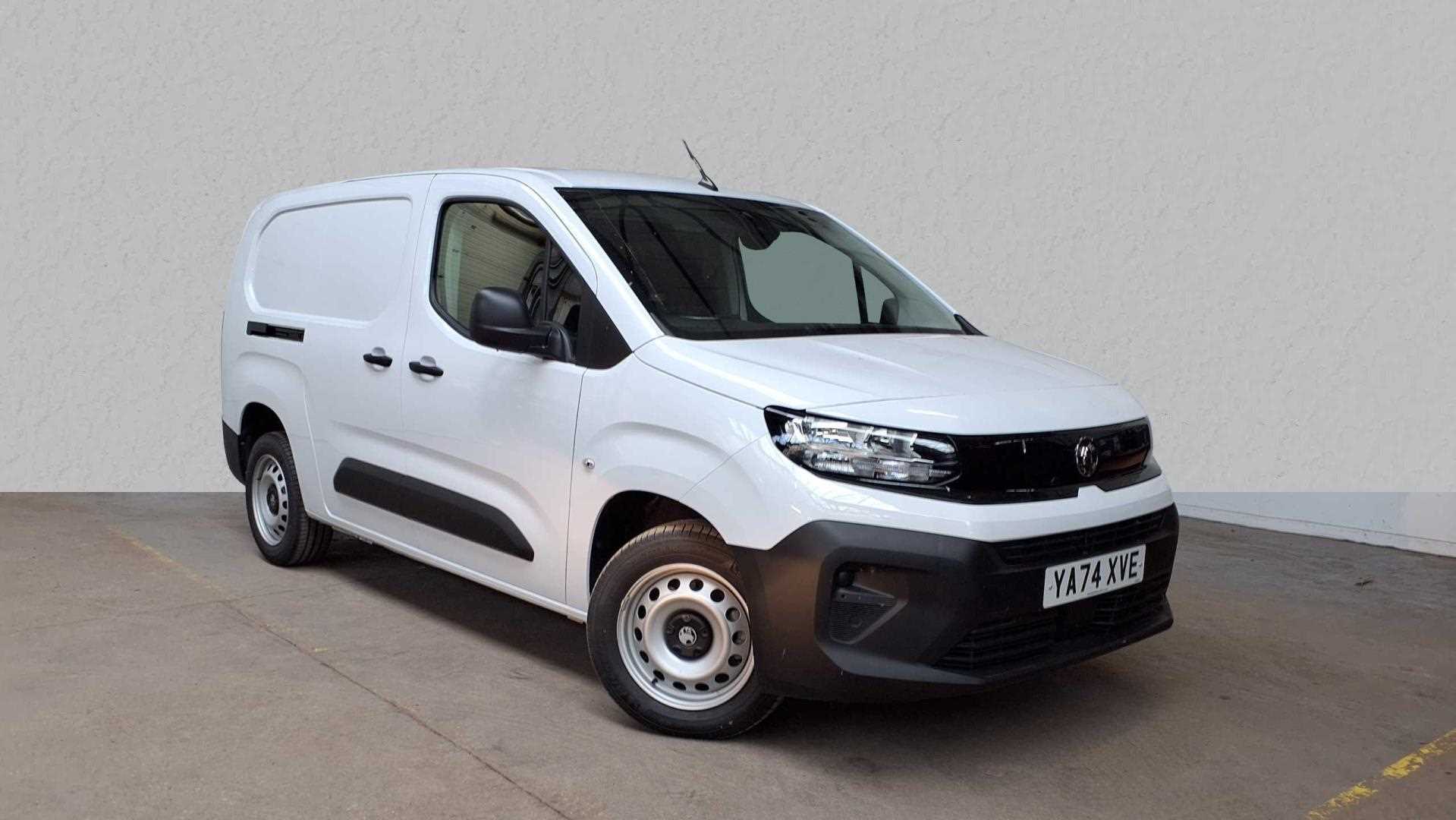 Main listing image - Vauxhall Combo Cargo