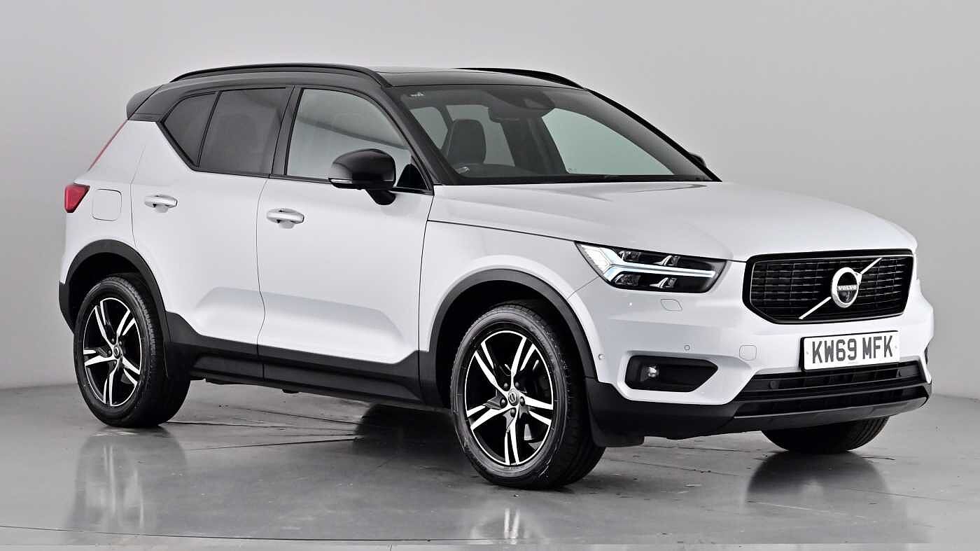 Main listing image - Volvo XC40