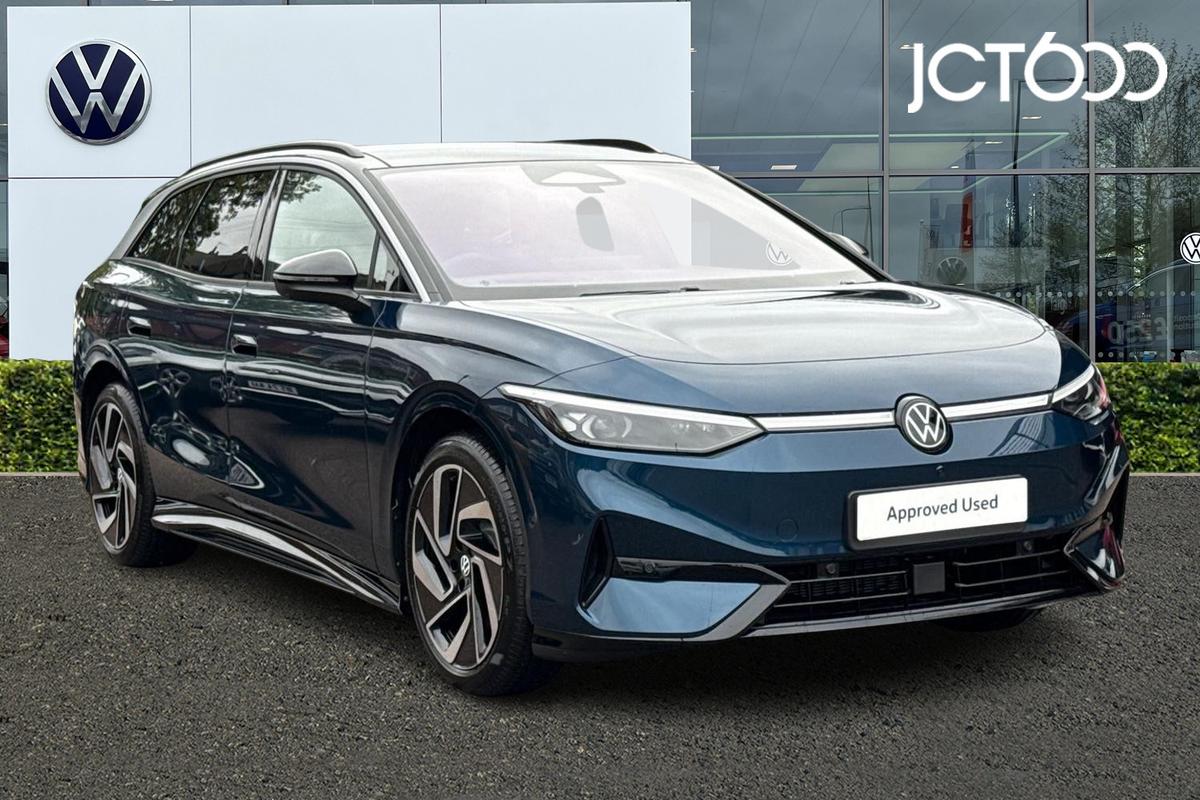 Main listing image - Volkswagen ID.7