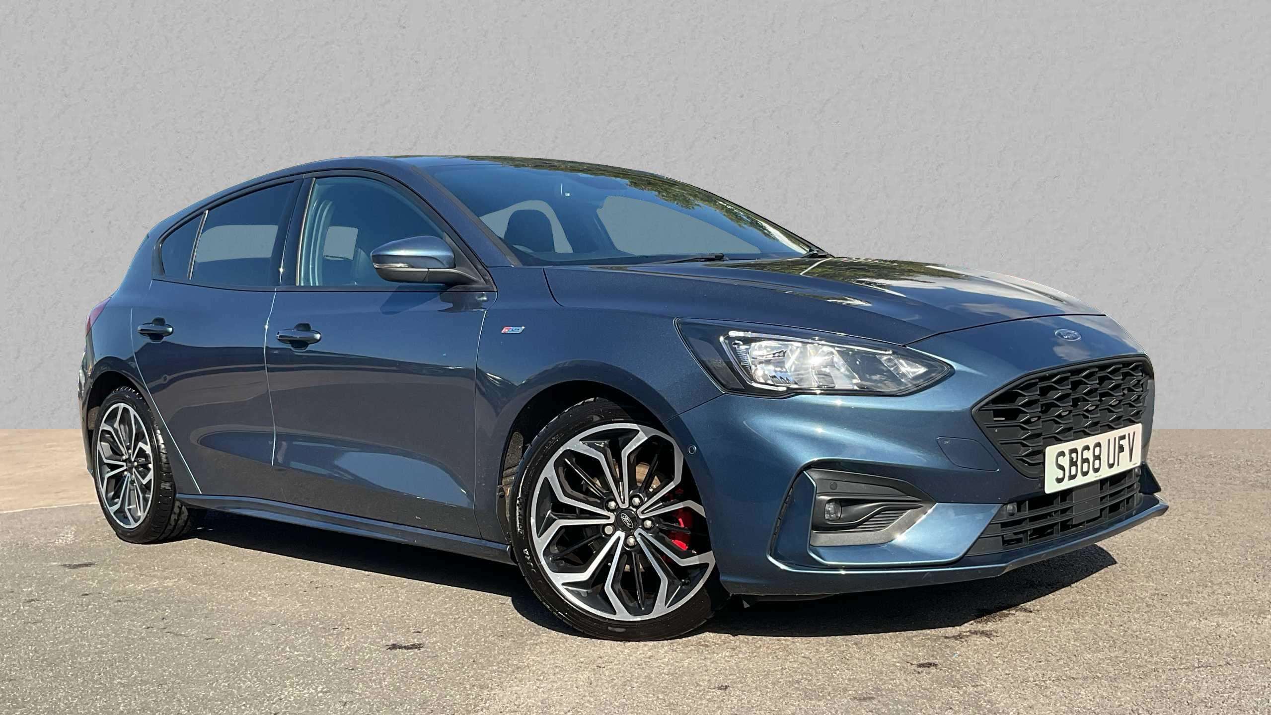 Main listing image - Ford Focus