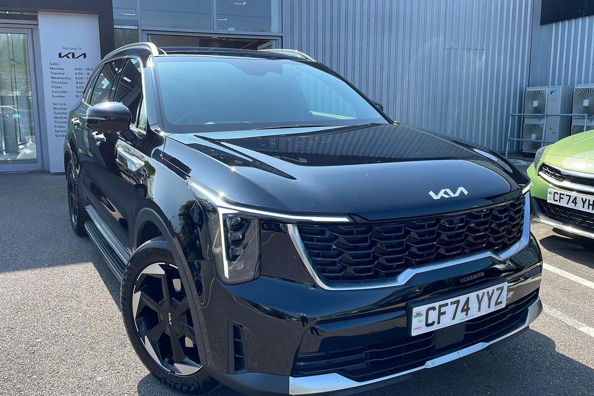 Main listing image - Kia Sorento