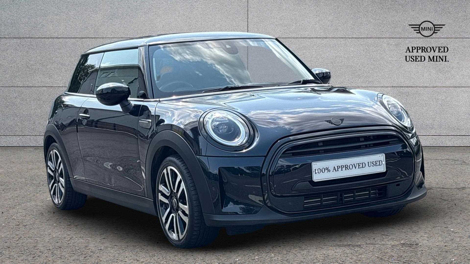 Main listing image - MINI Hatchback