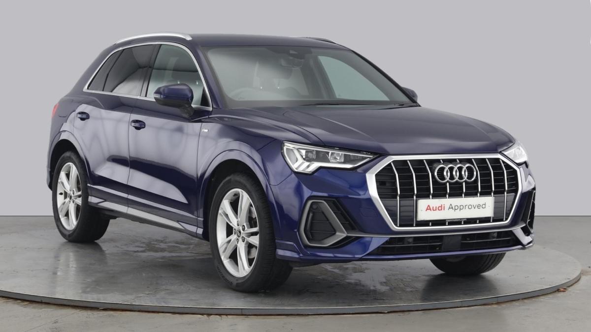 Main listing image - Audi Q3