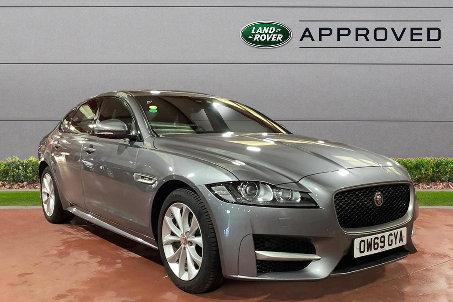 Main listing image - Jaguar XF