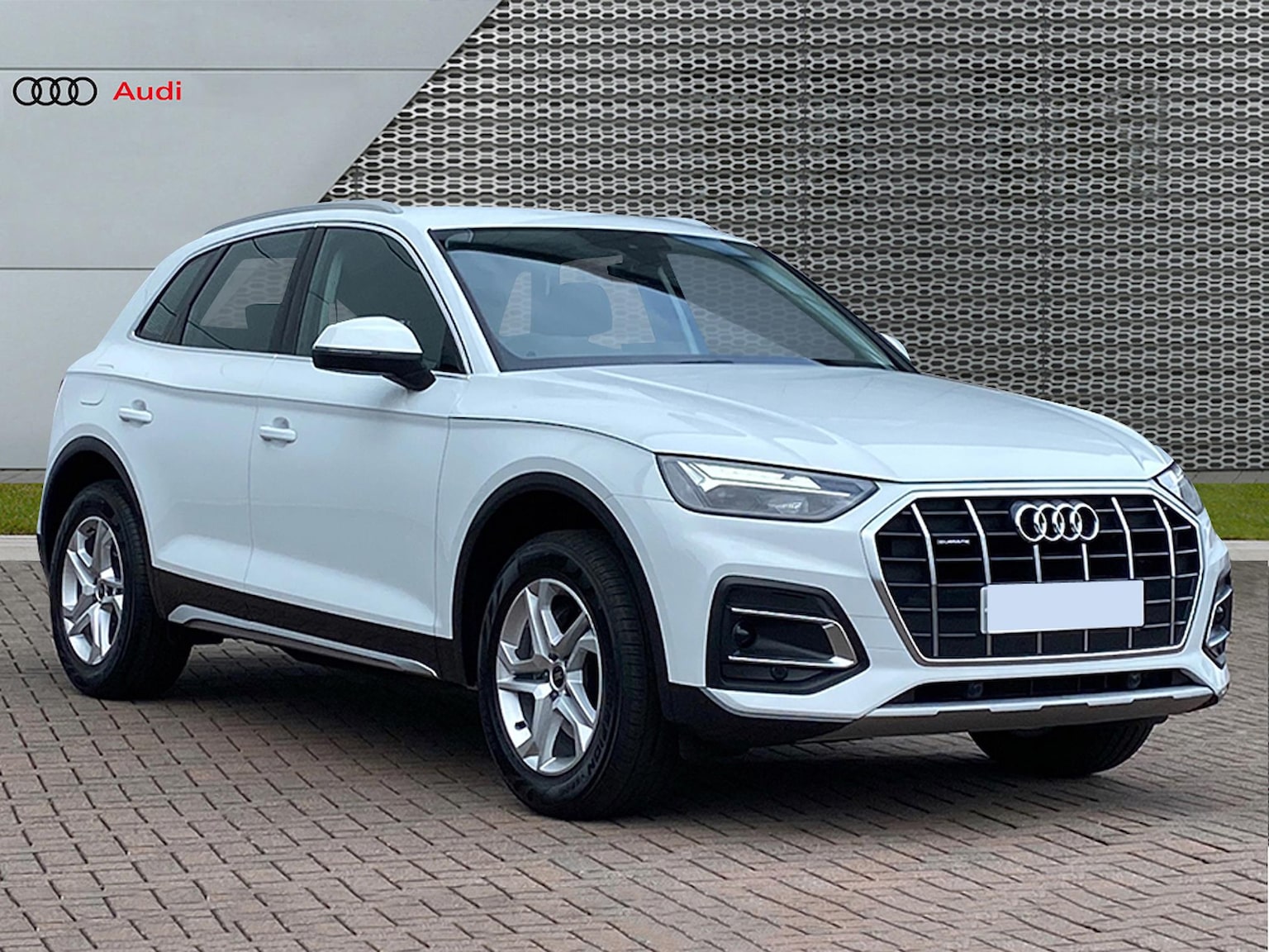 Main listing image - Audi Q5