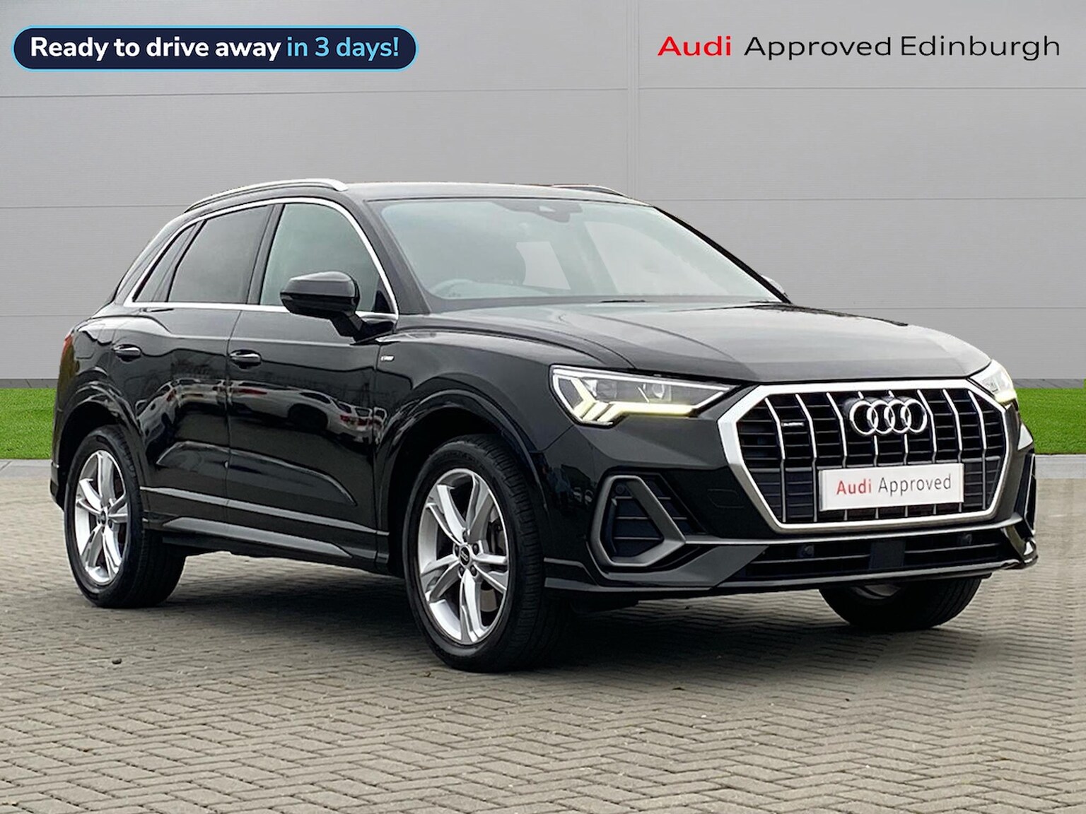 Main listing image - Audi Q3