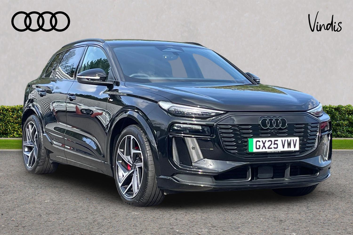 Main listing image - Audi Q6