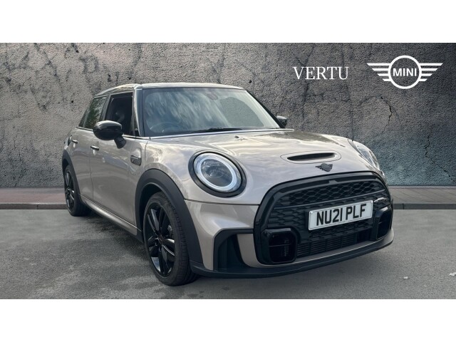 Main listing image - MINI Hatchback 5dr