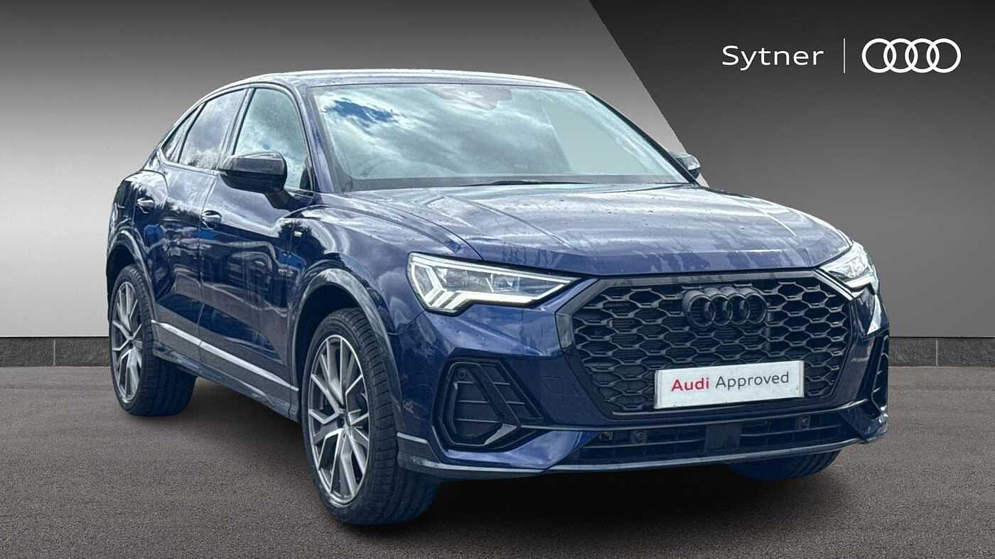 Main listing image - Audi Q3
