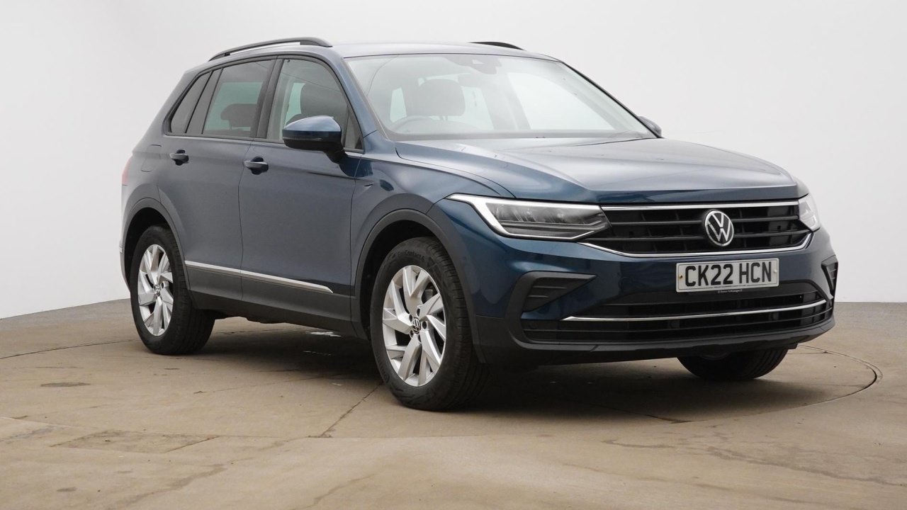 Main listing image - Volkswagen Tiguan