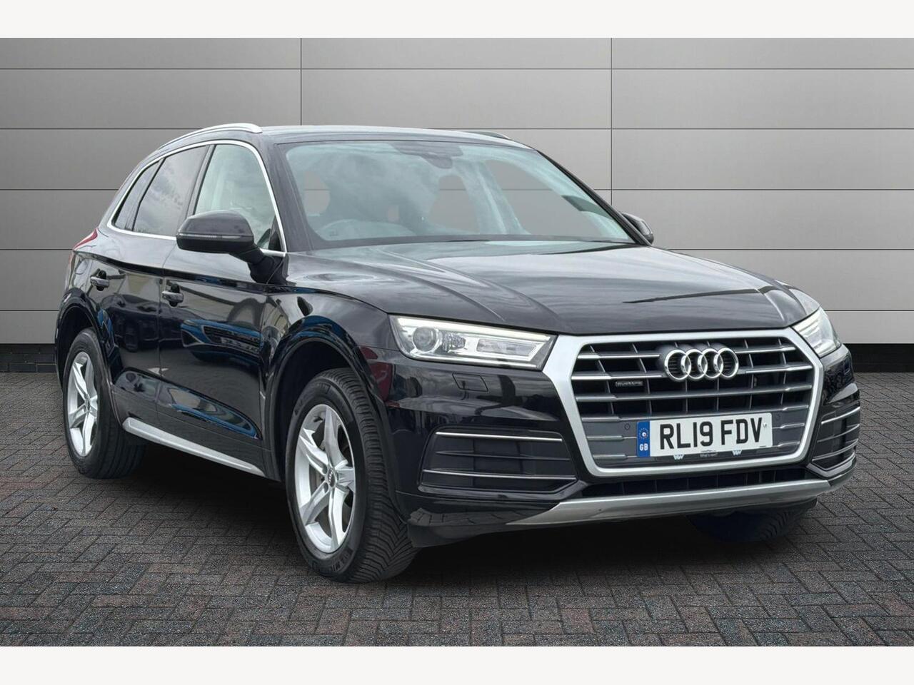 Main listing image - Audi Q5