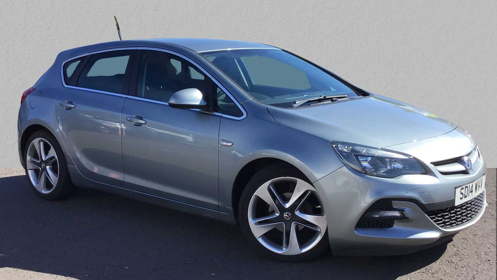 Main listing image - Vauxhall Astra