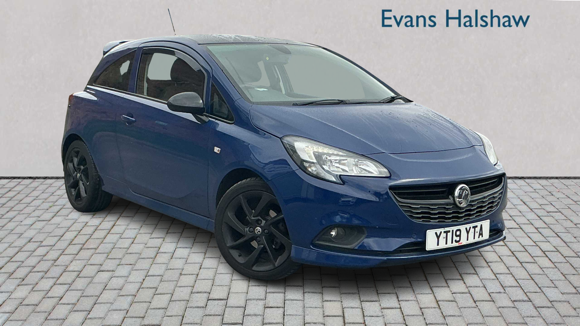 Main listing image - Vauxhall Corsa