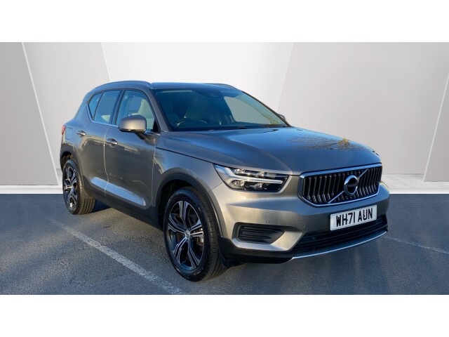 Main listing image - Volvo XC40