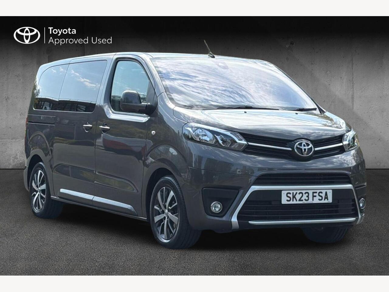 Main listing image - Toyota Proace Verso