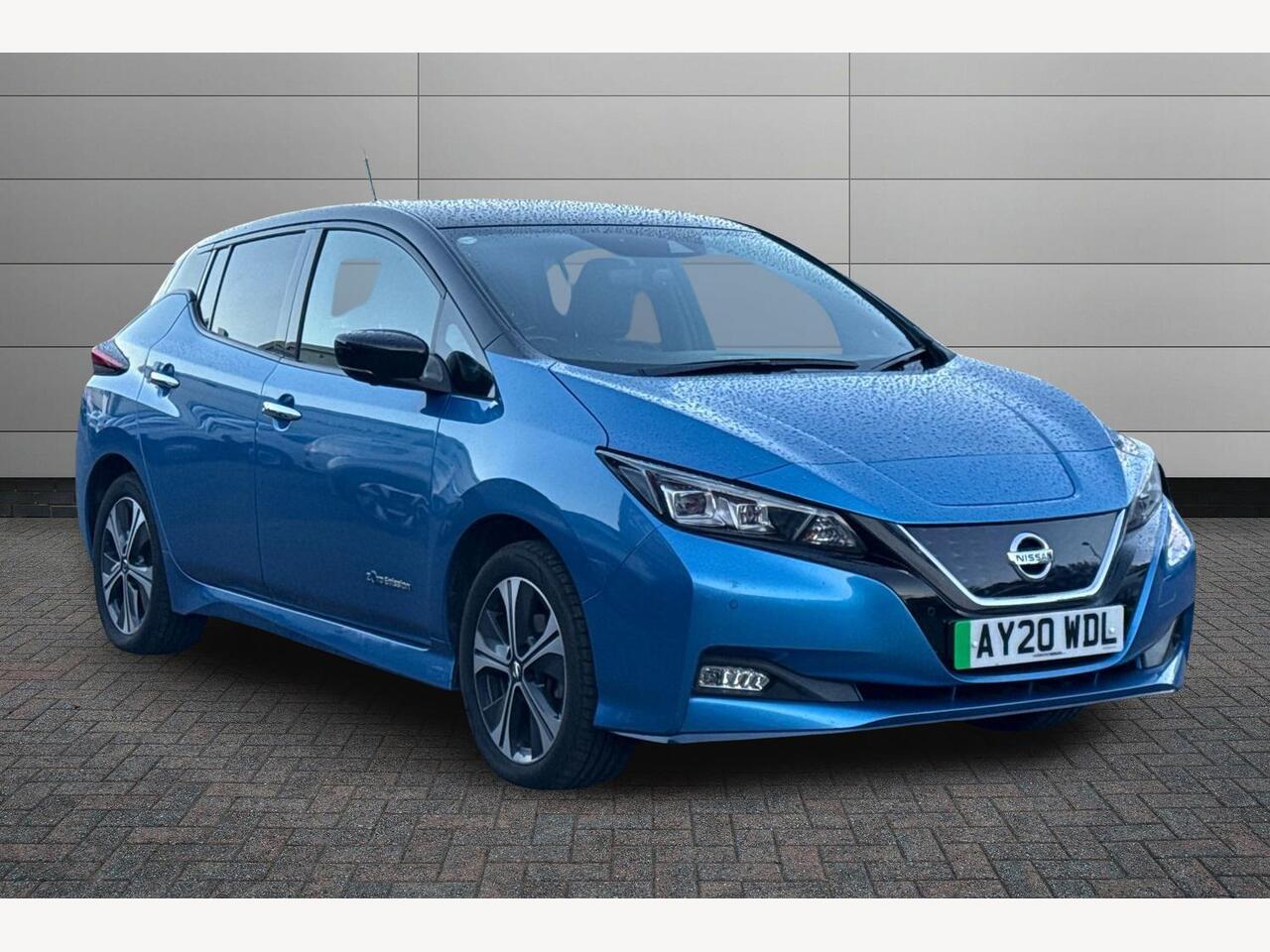 Main listing image - Nissan Leaf