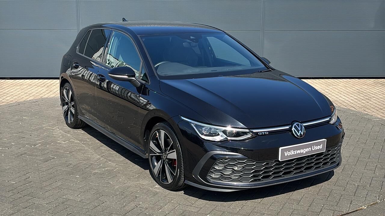 Main listing image - Volkswagen Golf