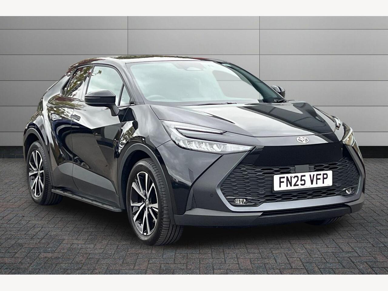 Main listing image - Toyota C-HR