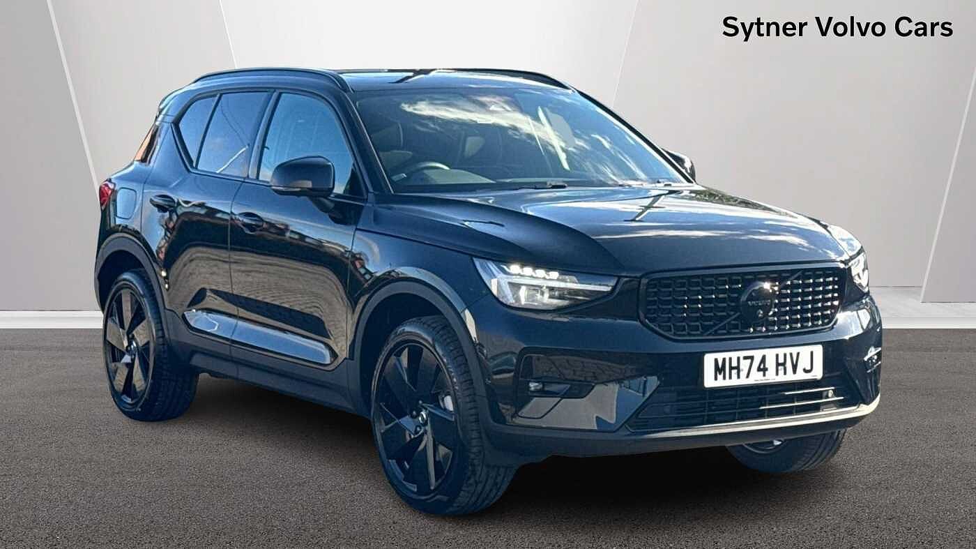 Main listing image - Volvo XC40