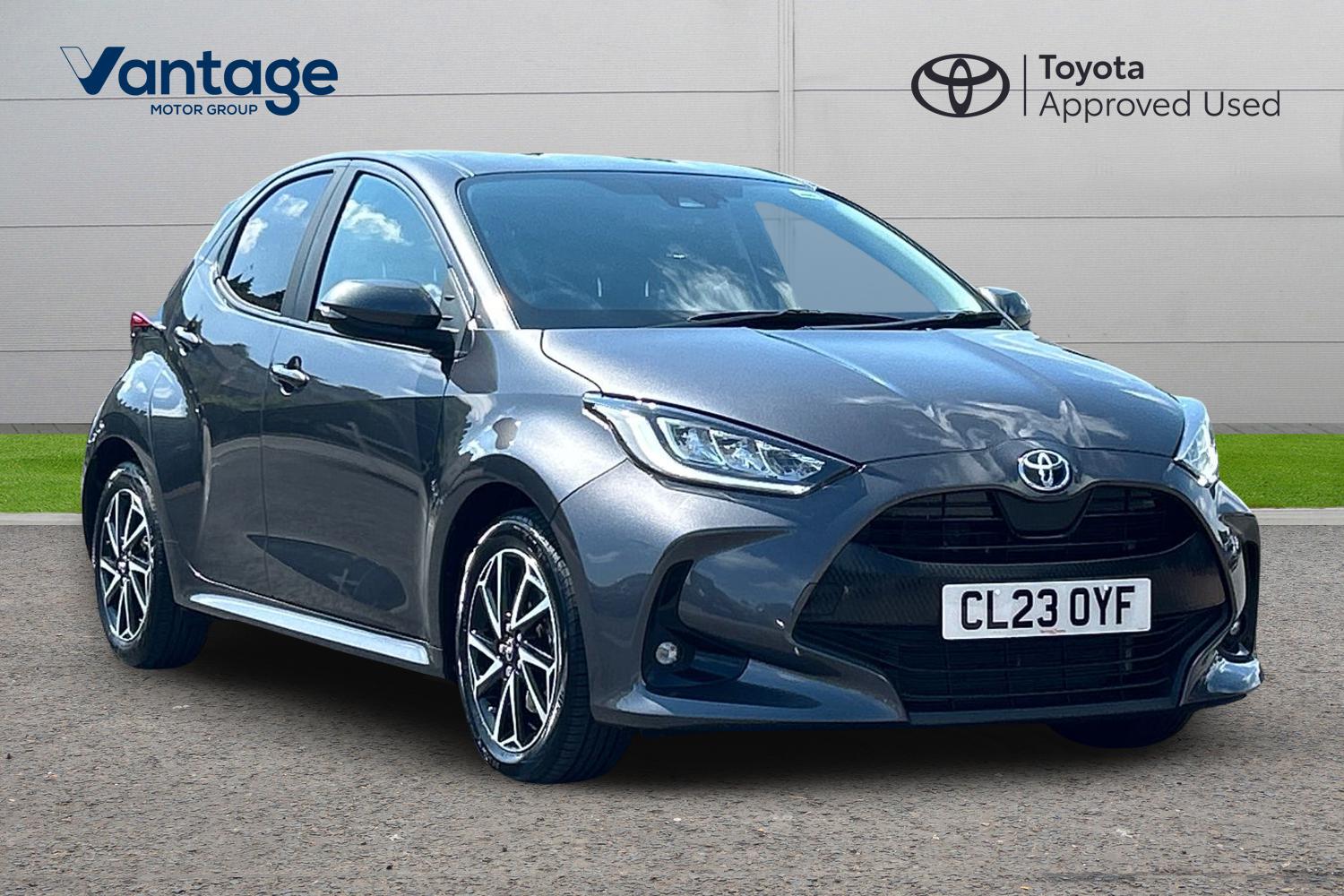 Main listing image - Toyota Yaris