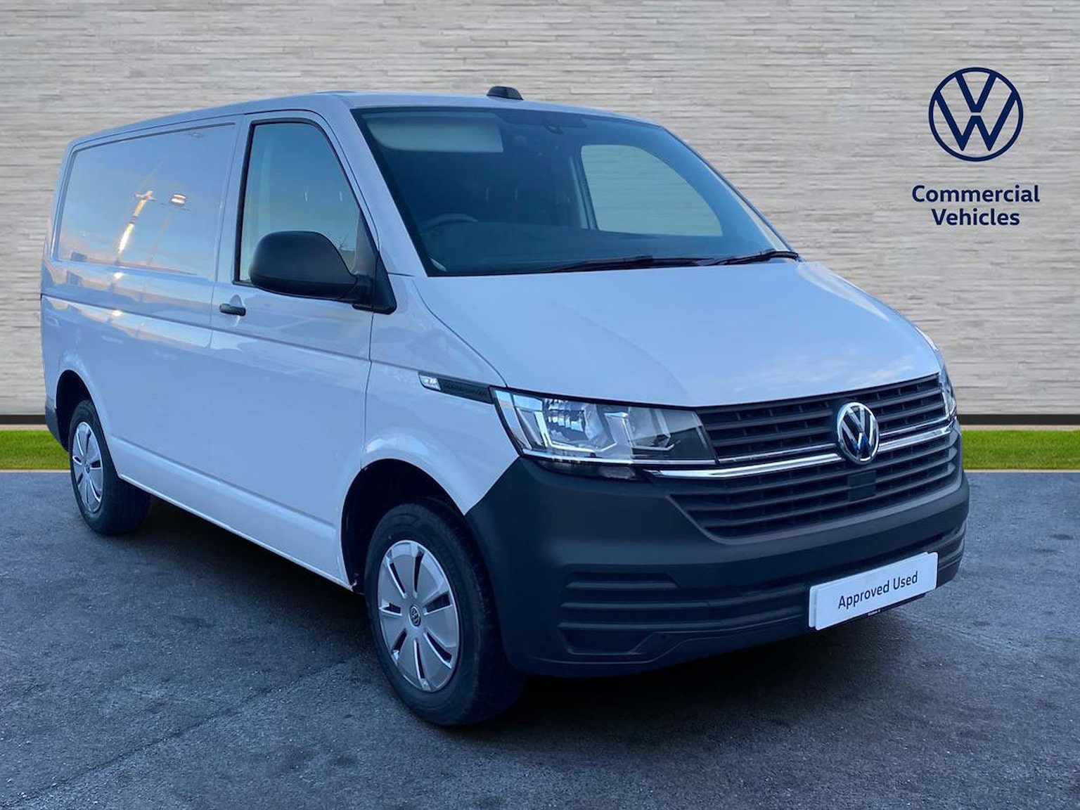 Main listing image - Volkswagen Transporter