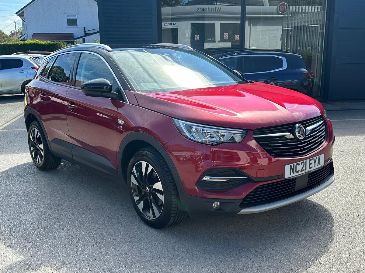 Main listing image - Vauxhall Grandland X
