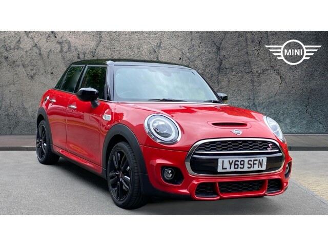 Main listing image - MINI Hatchback 5dr