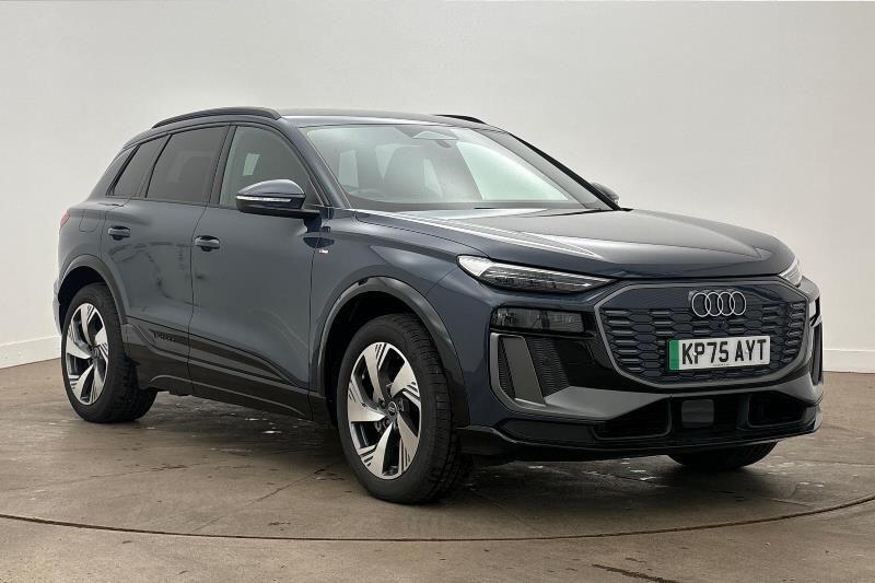 Main listing image - Audi Q6