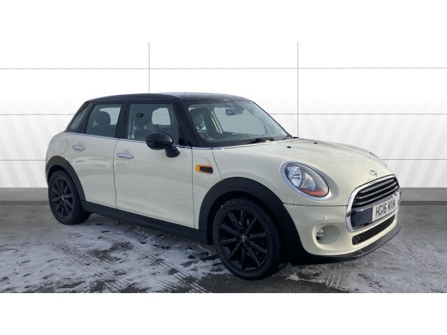 Main listing image - MINI Hatchback 5dr