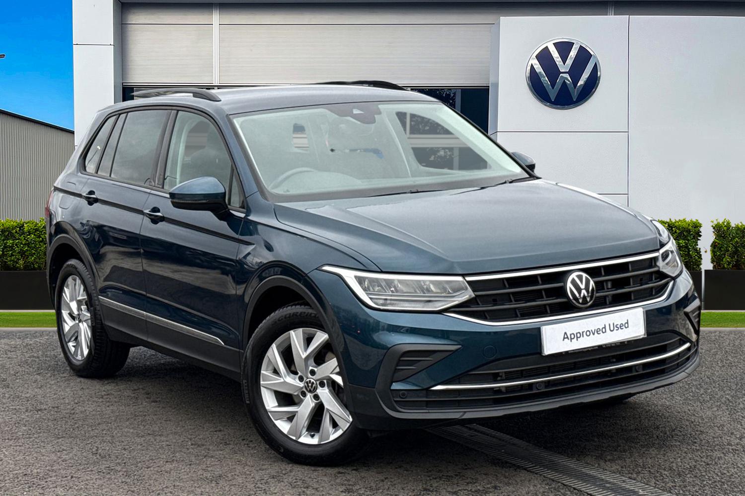 Main listing image - Volkswagen Tiguan