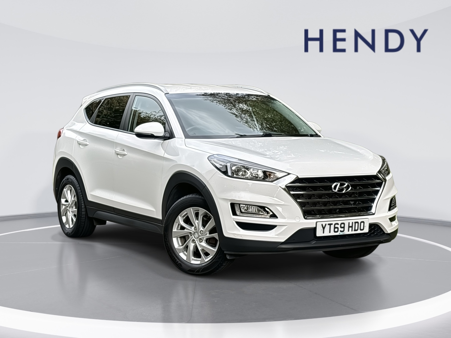 Main listing image - Hyundai Tucson