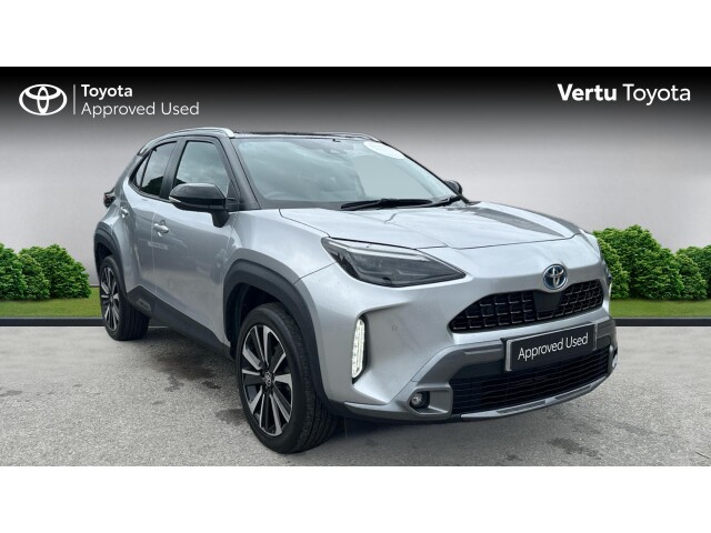 Main listing image - Toyota Yaris Cross