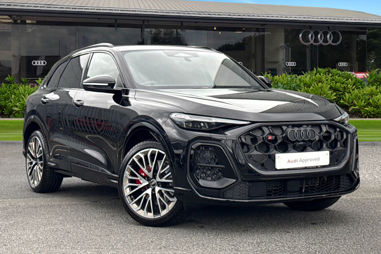 Main listing image - Audi Q5
