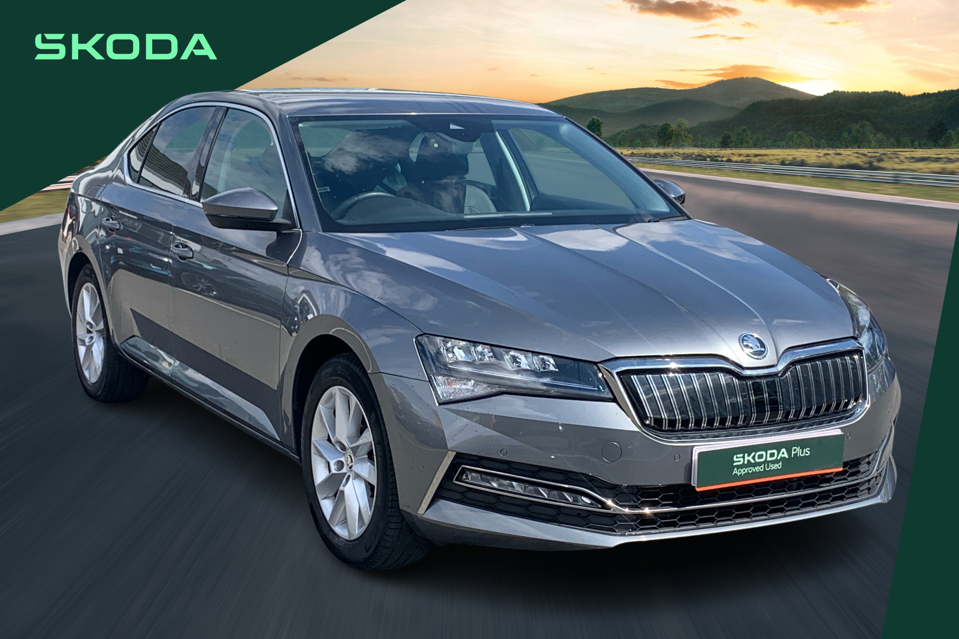 Main listing image - Skoda Superb