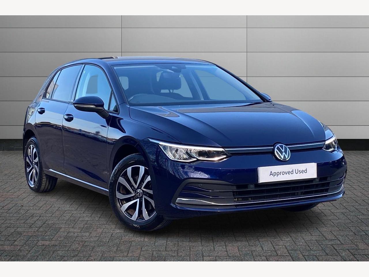 Main listing image - Volkswagen Golf