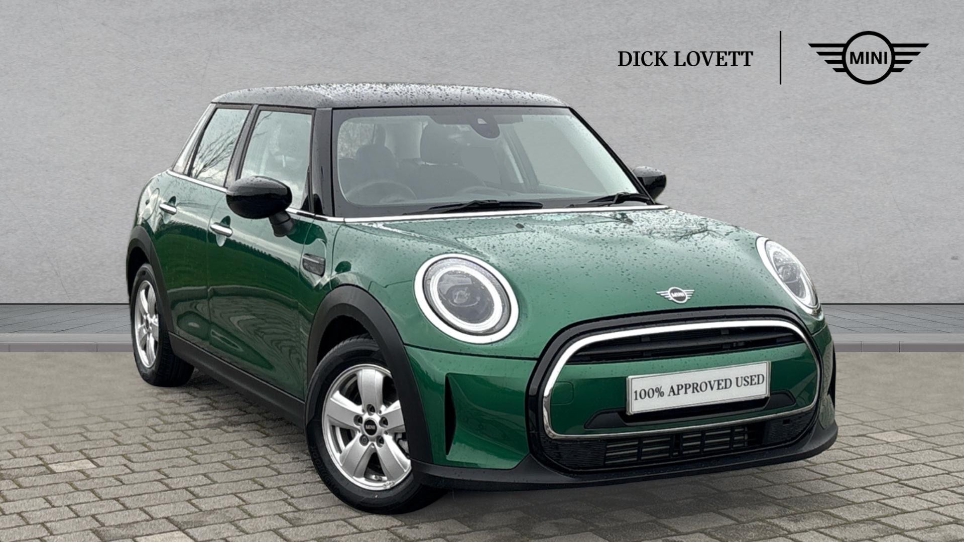 Main listing image - MINI Hatchback 5dr