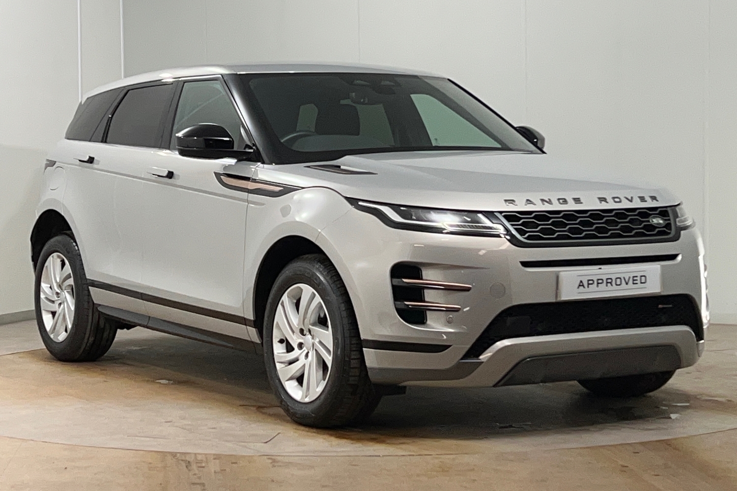 Main listing image - Land Rover Range Rover Evoque