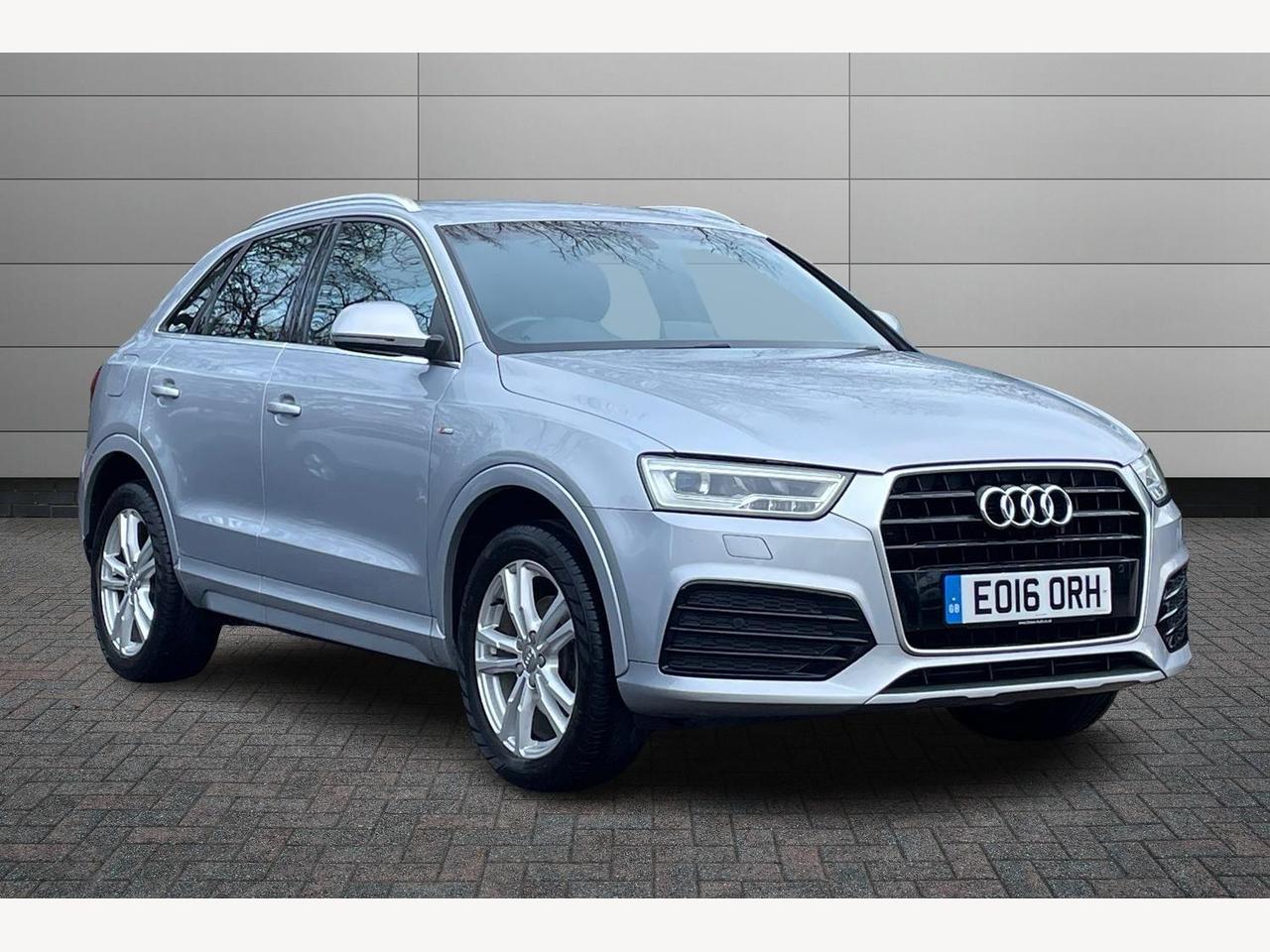 Main listing image - Audi Q3