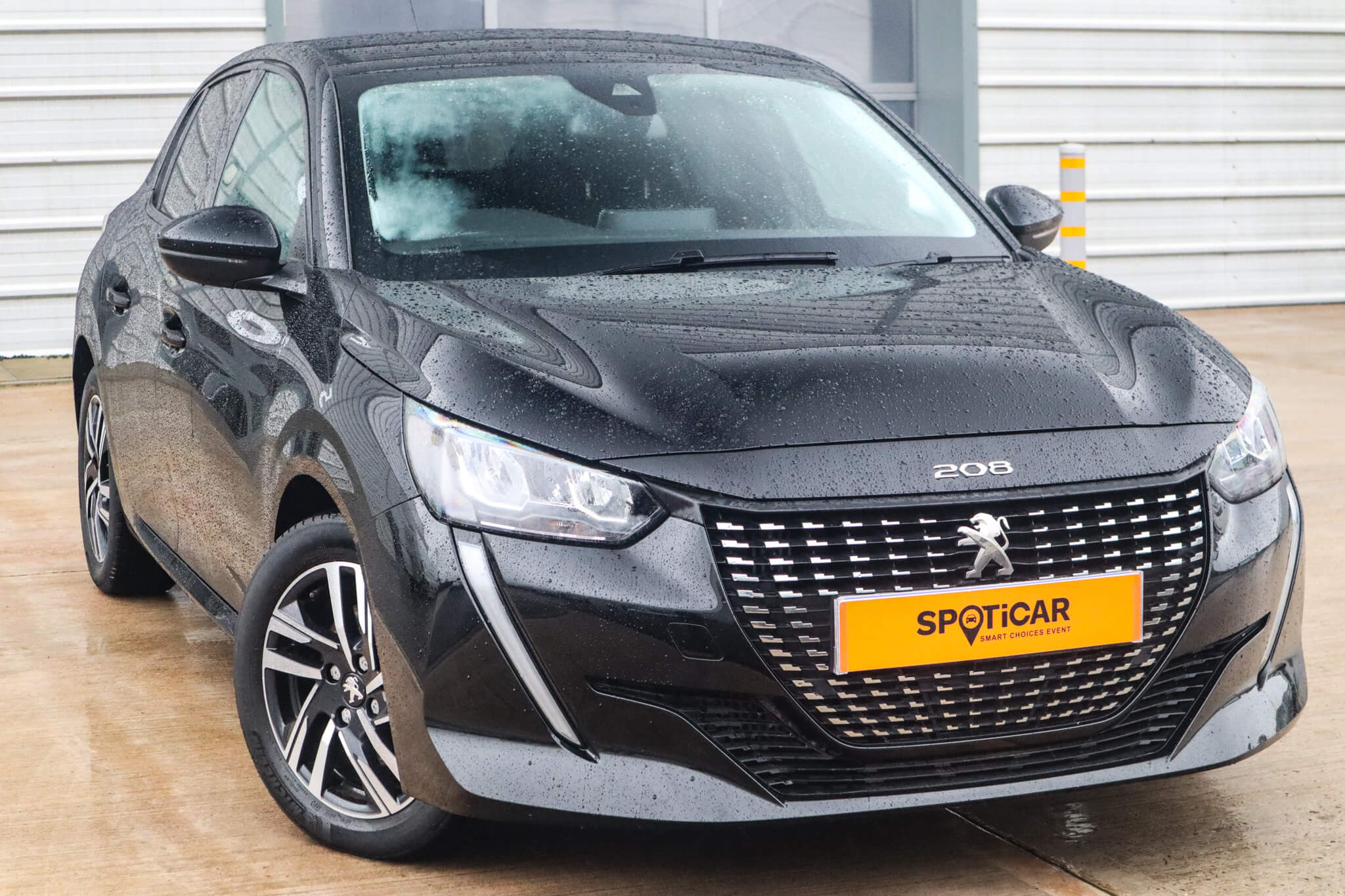 Main listing image - Peugeot 208