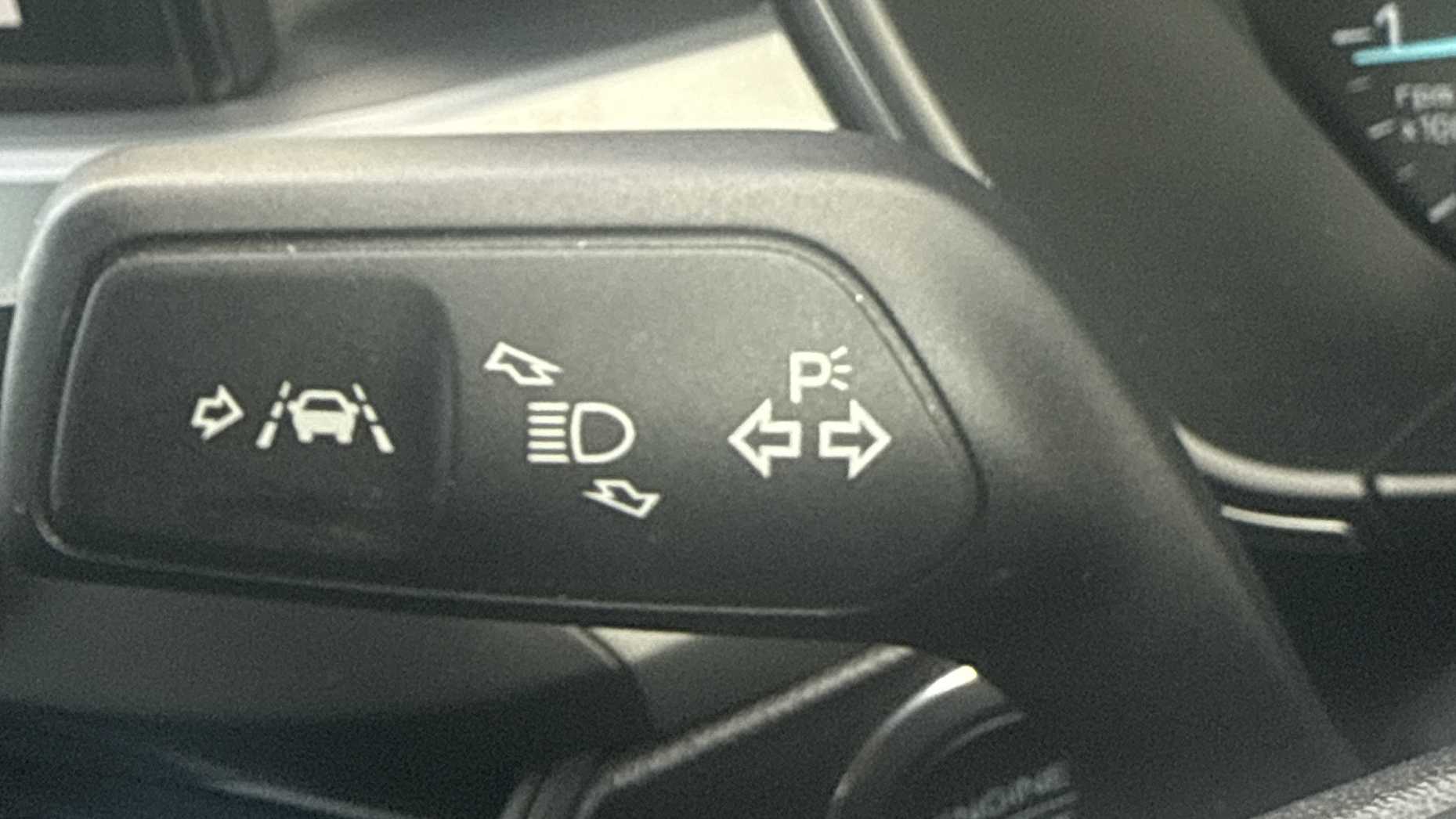 Main listing image - Ford Focus Active