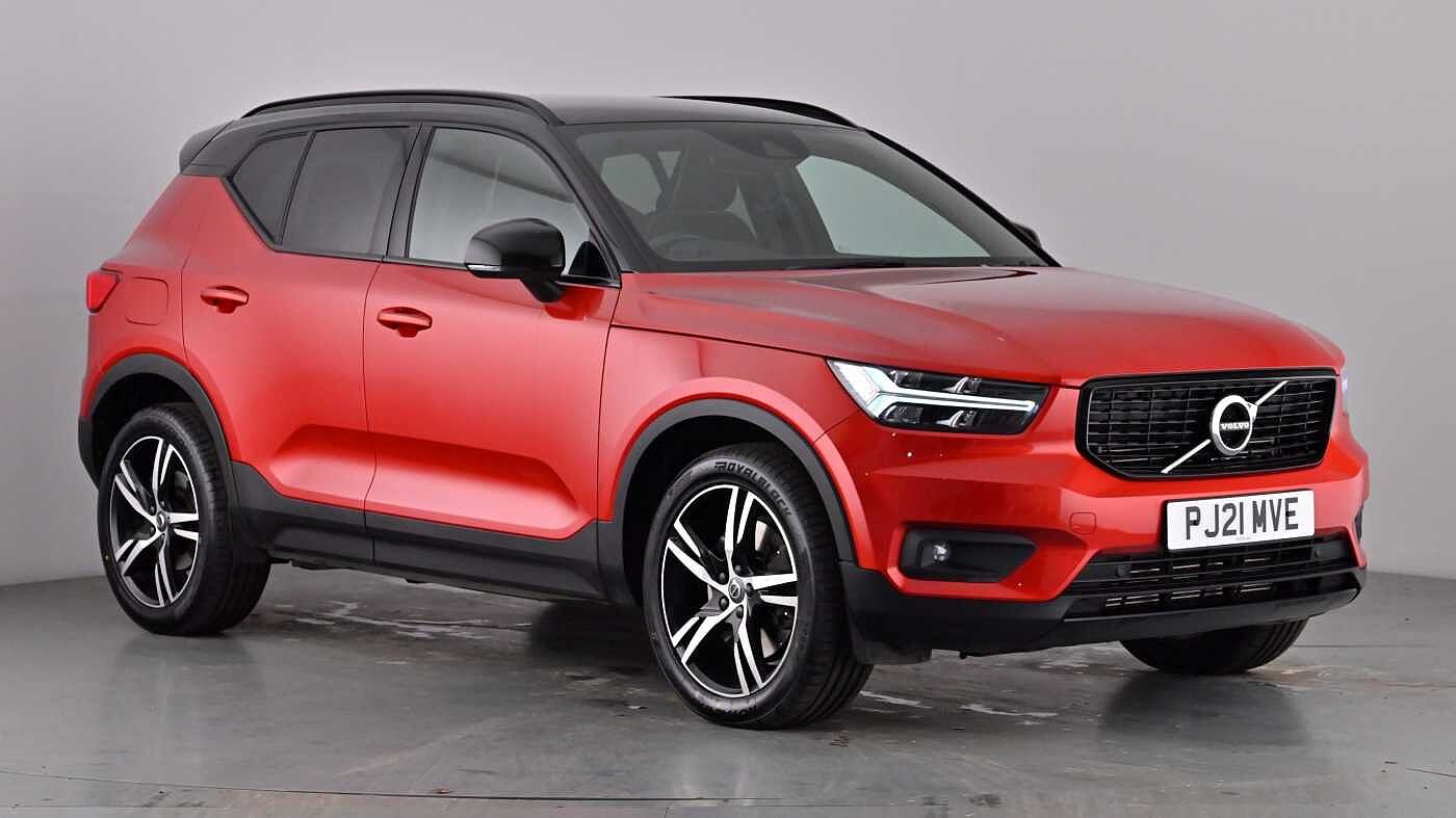 Main listing image - Volvo XC40 Recharge
