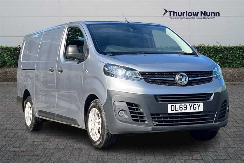 Main listing image - Vauxhall Vivaro