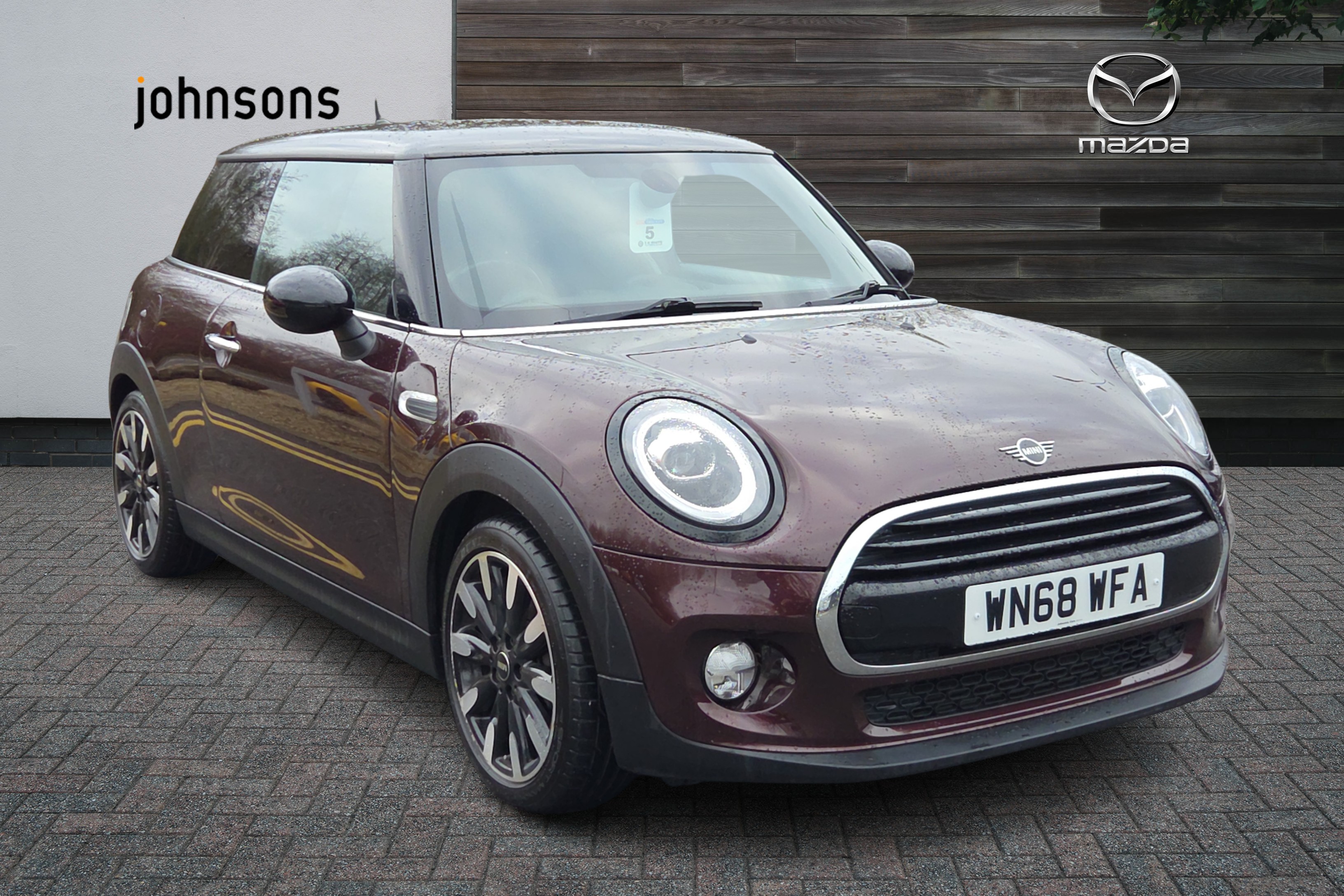 Main listing image - MINI Hatchback
